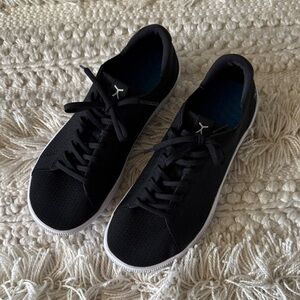 Flux Black Sneakers
